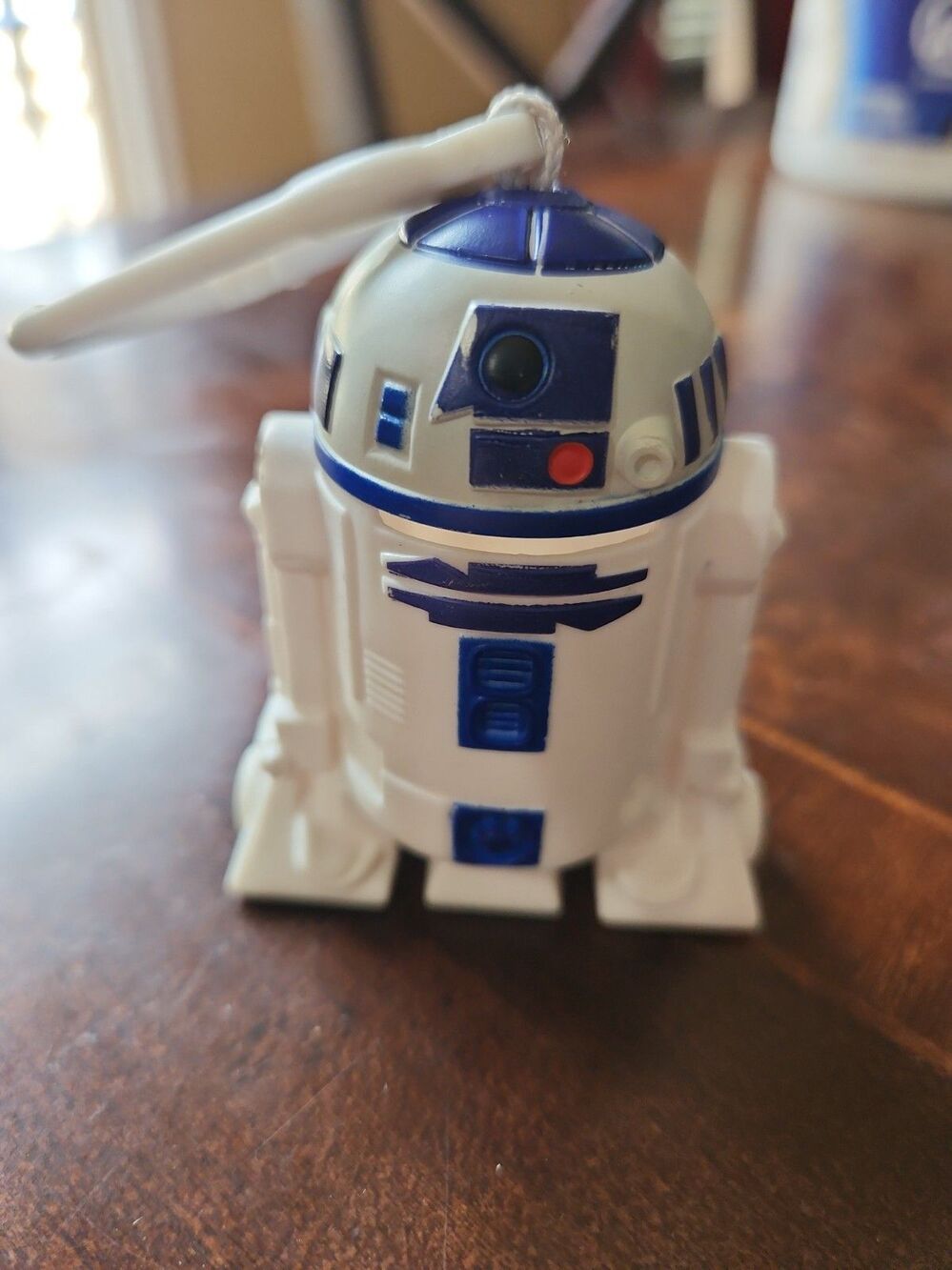 2010 R2-D2 Droid 2.75" Clip-On Keychain #7 McDonald's Action Figure Star Wars